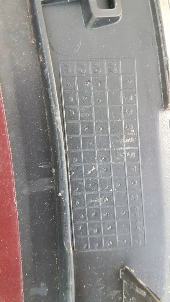 фото №13, Молдинг крыла перед левый audi e-tron