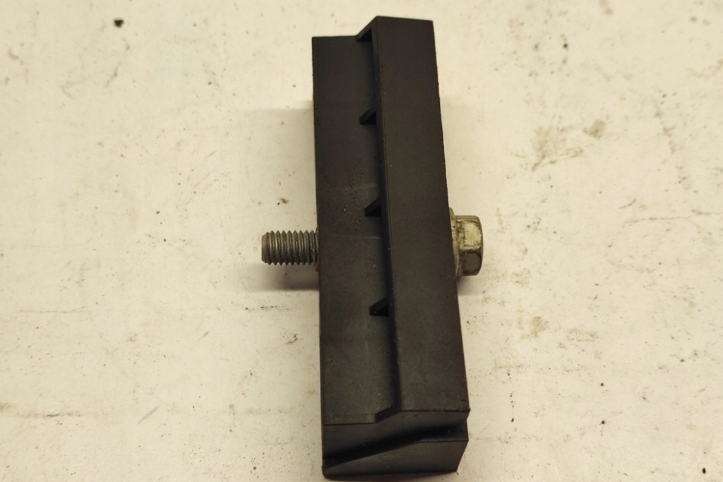 Купити Тримач  акумулятор bmw 5 f10 7592923 2.0l дизель 135kw 2014