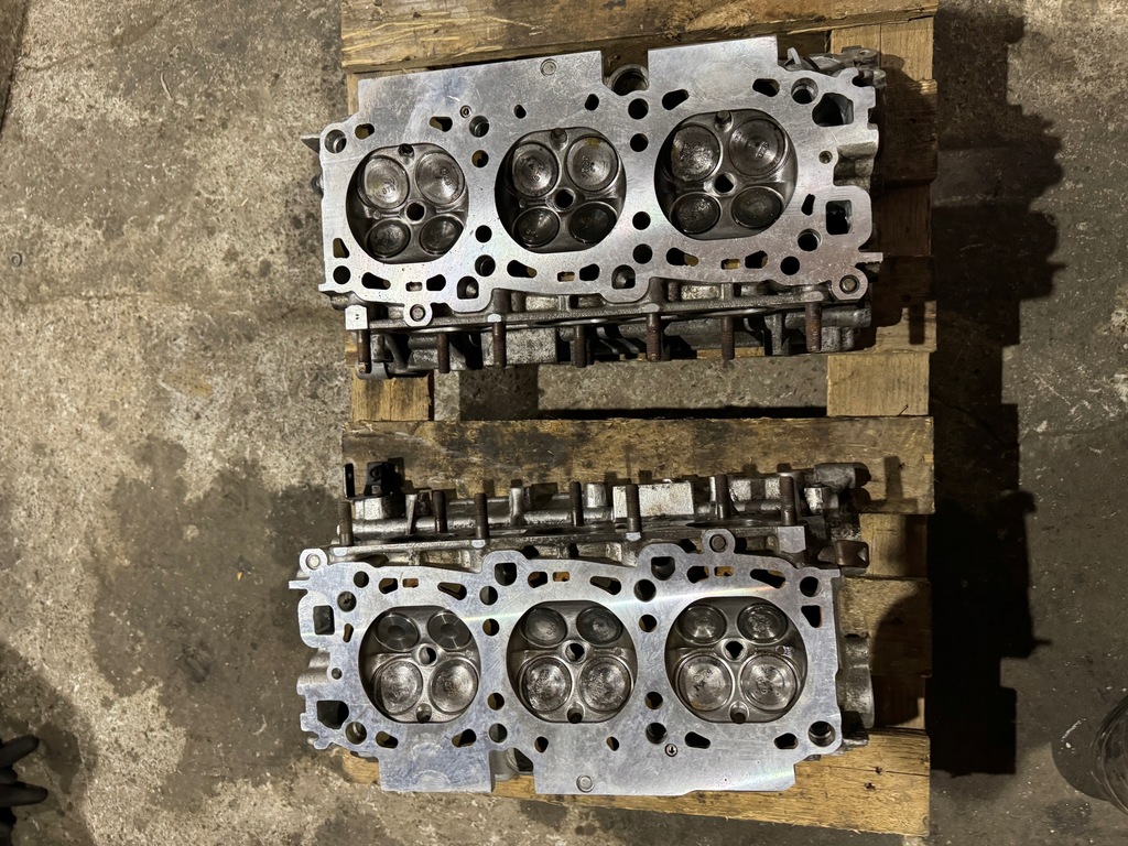 фото №10, Головка левая правая mitsubishi pajero iii 3.5 gdi 00-06r. 6g74