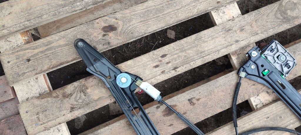 фото №7, Механизм подъемник стекло audi a5 8t 8t8839461b