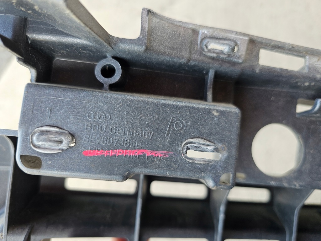 фото №10, Audi a4 b7 kombi підсилювач бампера заднього задня 8e9807385e