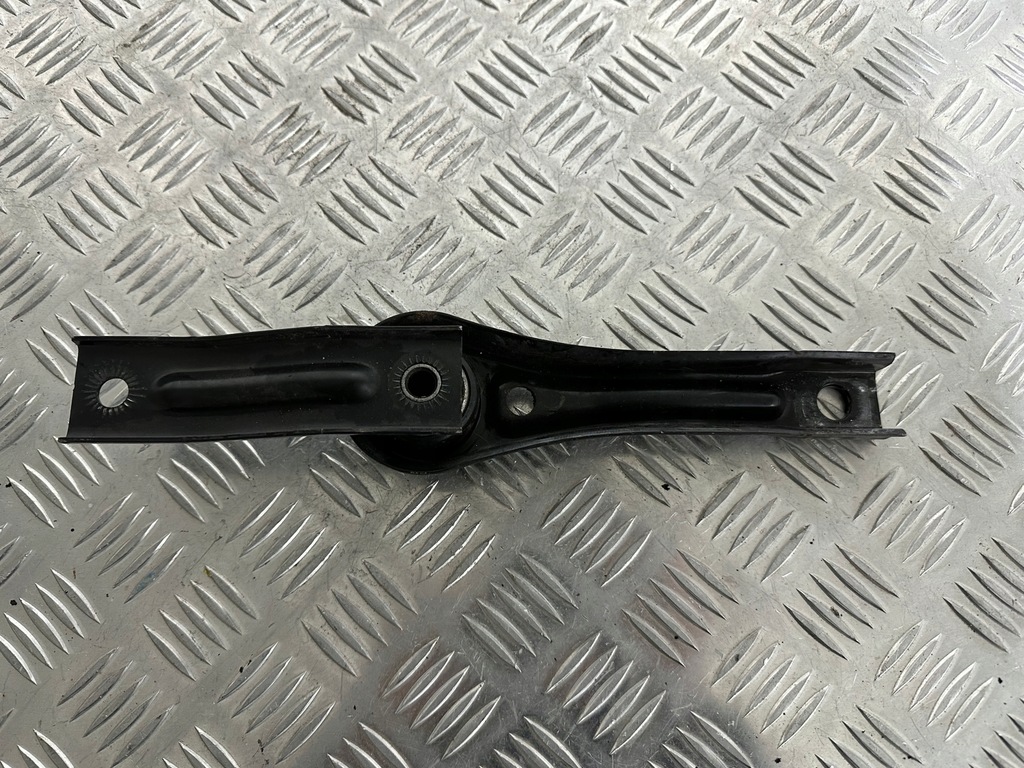 фото №5, Vw golf vii кронштейн 5q0199855m