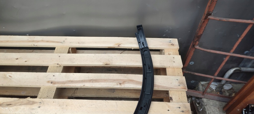 фото №11, Молдинг накладка крила правий перед audi q5 80a fy s-line sline lz7s