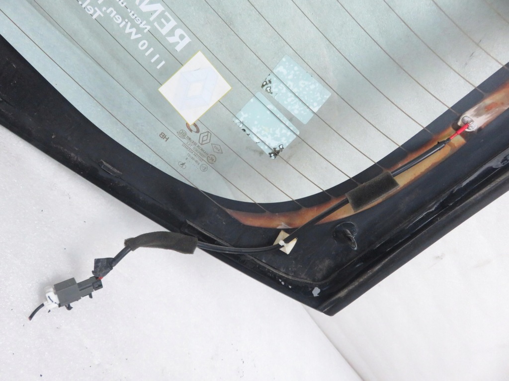 Скло задня renault koleos 1 Ціна