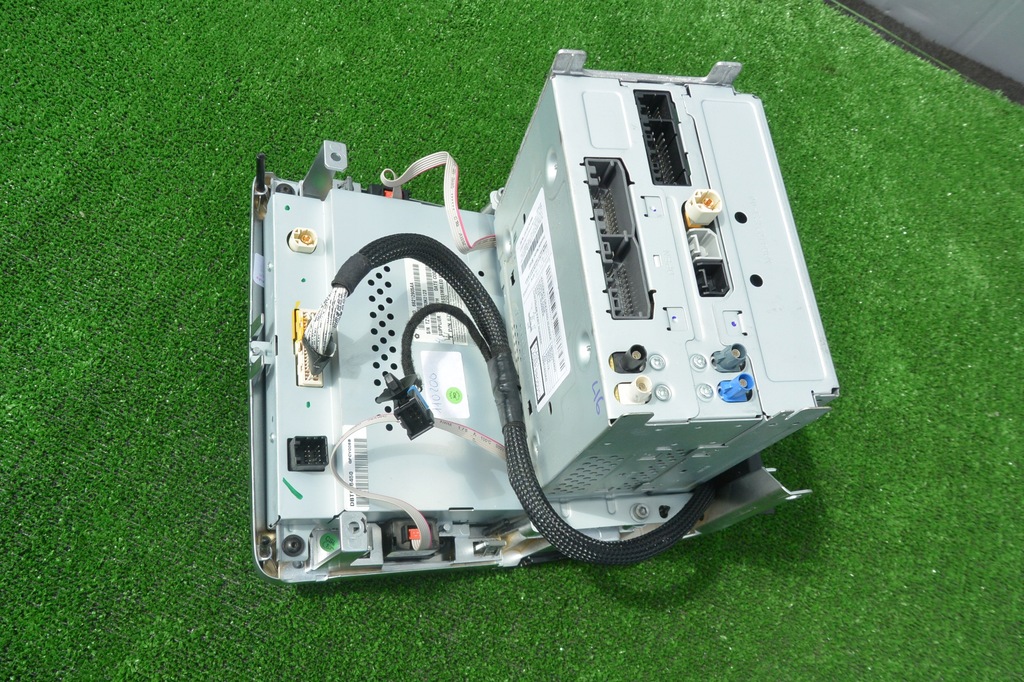 фото №10, Радио навигация экран maserati quattroporte vi