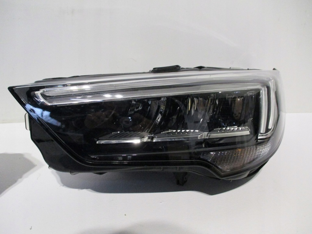 Фара full led opel crossland рестайлинг  20r правый  левая с Разборки