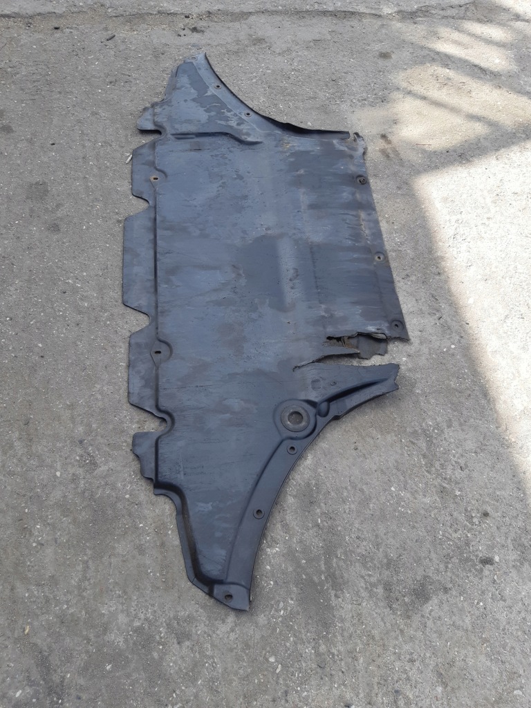 Audi a5 8t a4 b8 накладка плита под двигатель 8k0863821s Цена