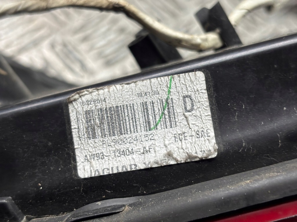 фото №7, Лампа левый задняя задняя led jaguar xj x351 aw93-13404-af