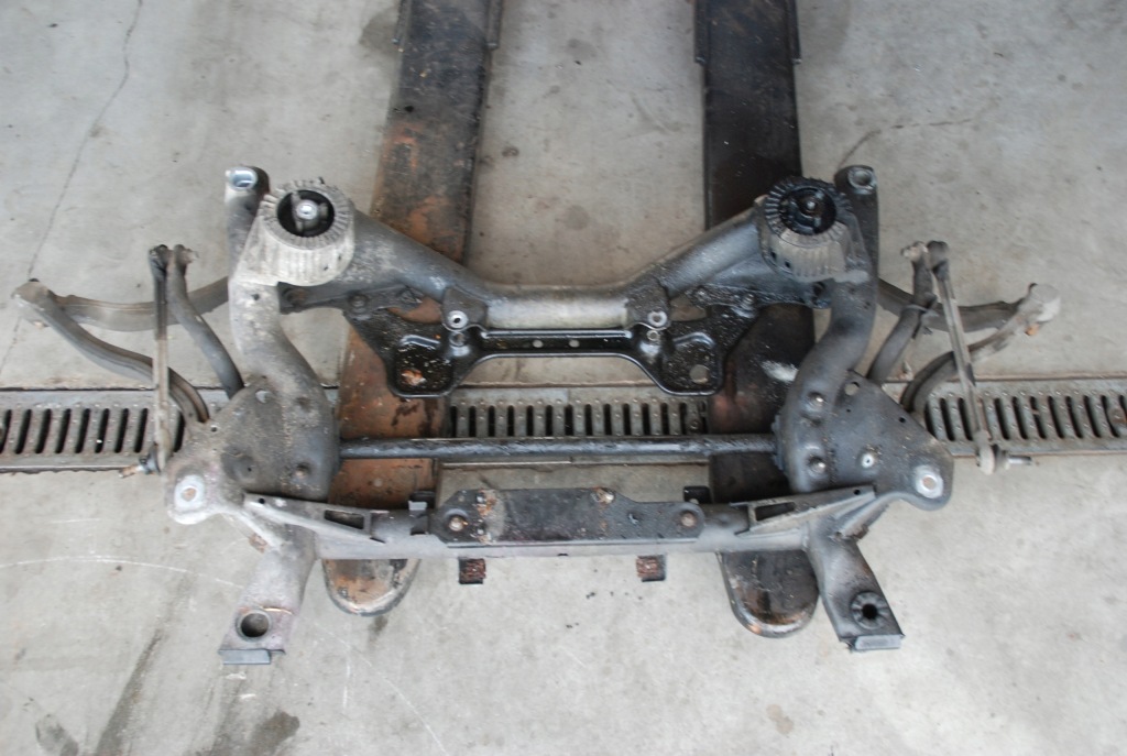 фото №1, Mercedes w204 lift подрамник подрамник подрамник подрамник перед