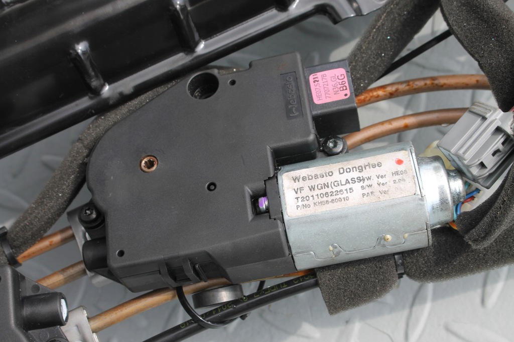 фото №9, Шторка панорамы крыша hyundai i40 kombi 11-19