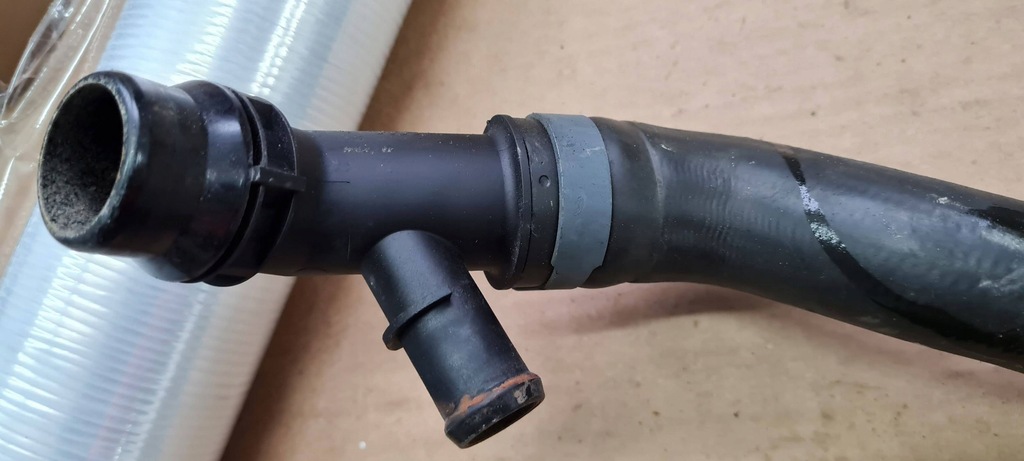 фото №12, A5 8w шланг wąż wody 2.0 tdi 8w0122293h a4 b9 8w