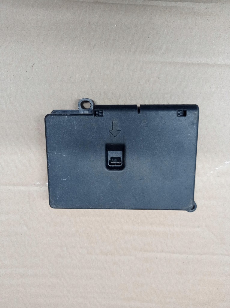 фото №1, Коробка предохранителей audi q7 a8