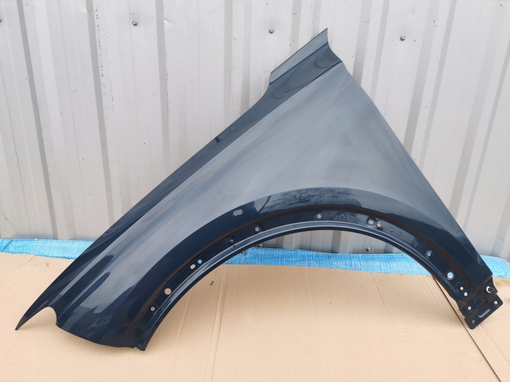 Купить Audi q6 e-tron 85h 23- крыло  левое  передний в хорошем состоянии