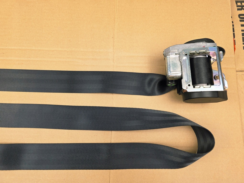 Ford s-max mk1 рестайлинг  galaxy mk3 fl 10-15 r ремень пассажира правый  перед 2011 год Оригинал