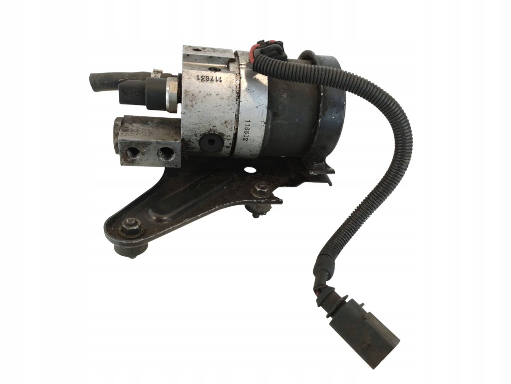 фото №1, Audi a4 b6 насос наддувна 8e0614175f