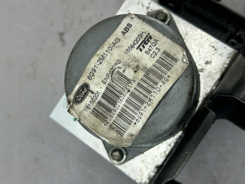 Насос abs ford mondeo mk4 s-max 6g91-2m110-ag Цена