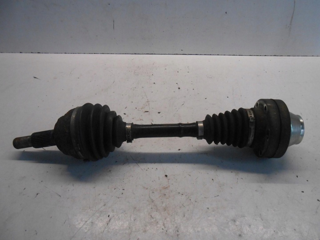 фото №1, Приводной вал левая audi q7 4l 3.0 tdi #