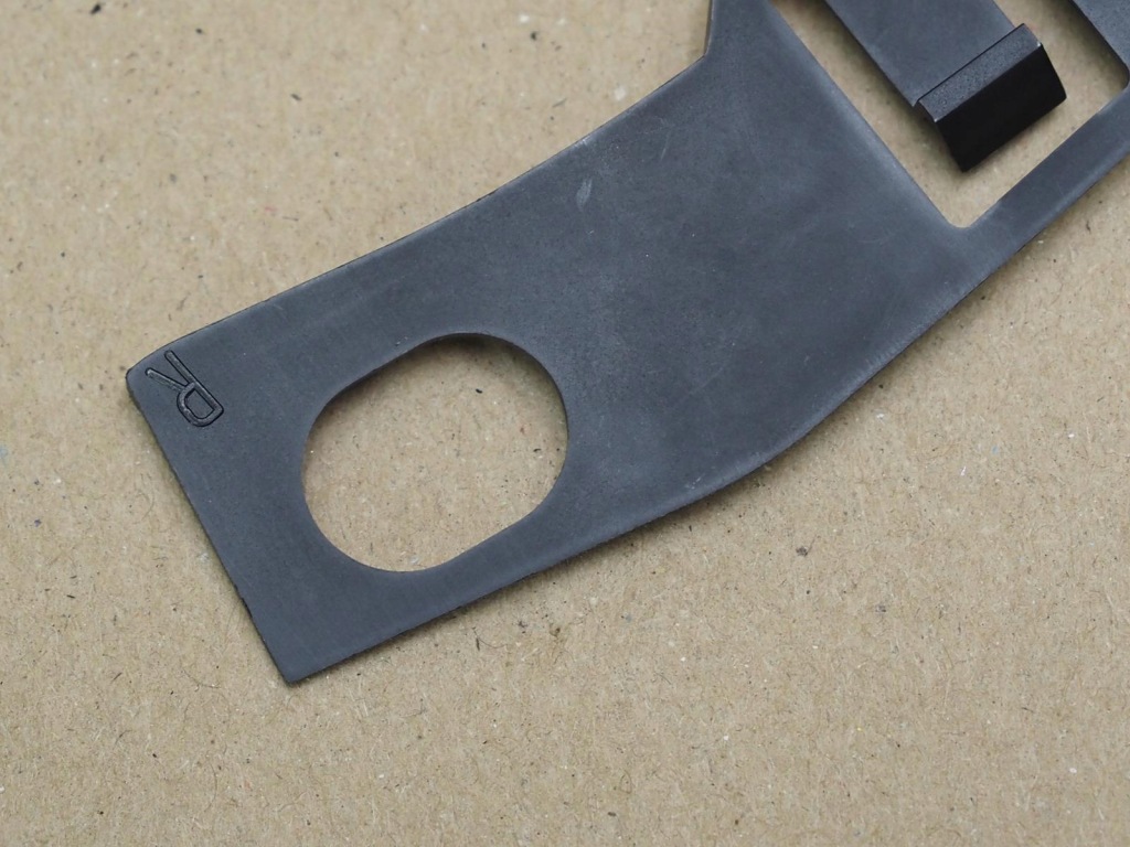 Mercedes b w245 перед кронштейн кронштейн бампера заднього 1698820427 Оригінал