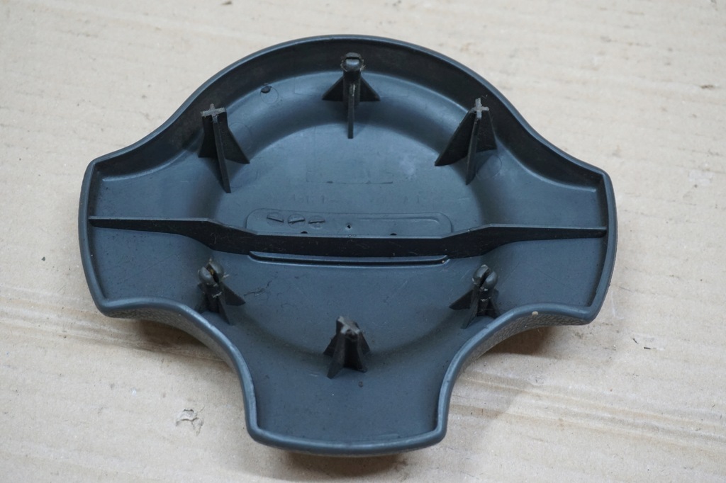 фото №5, Suzuki samurai заглушка руля 410 413