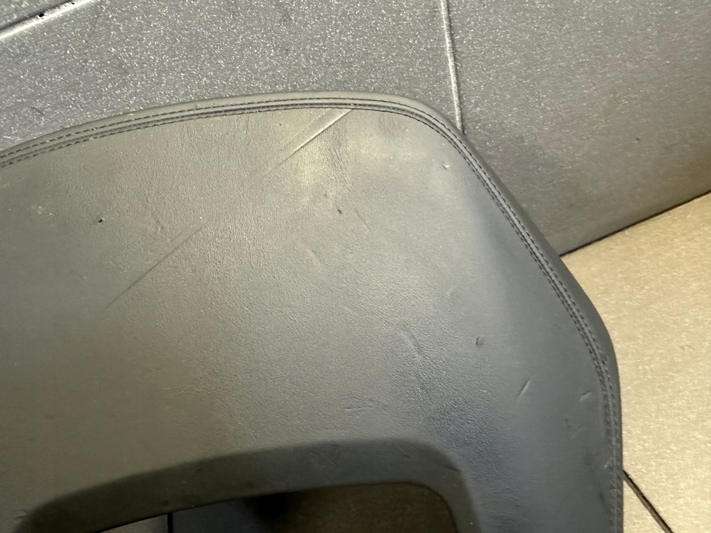 фото №5, Козырёк защита спидометра audi e-tron gt 4j3858291