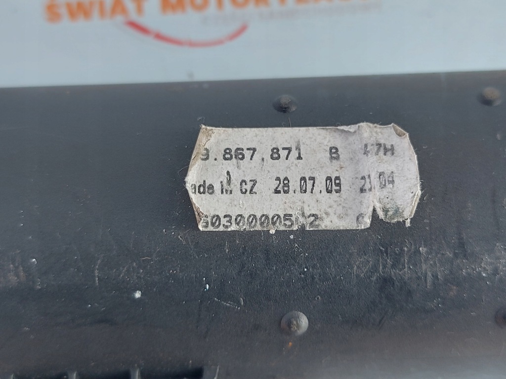 Skoda fabia 2 12r шторка багажника 5j9867871b Зі Шроту