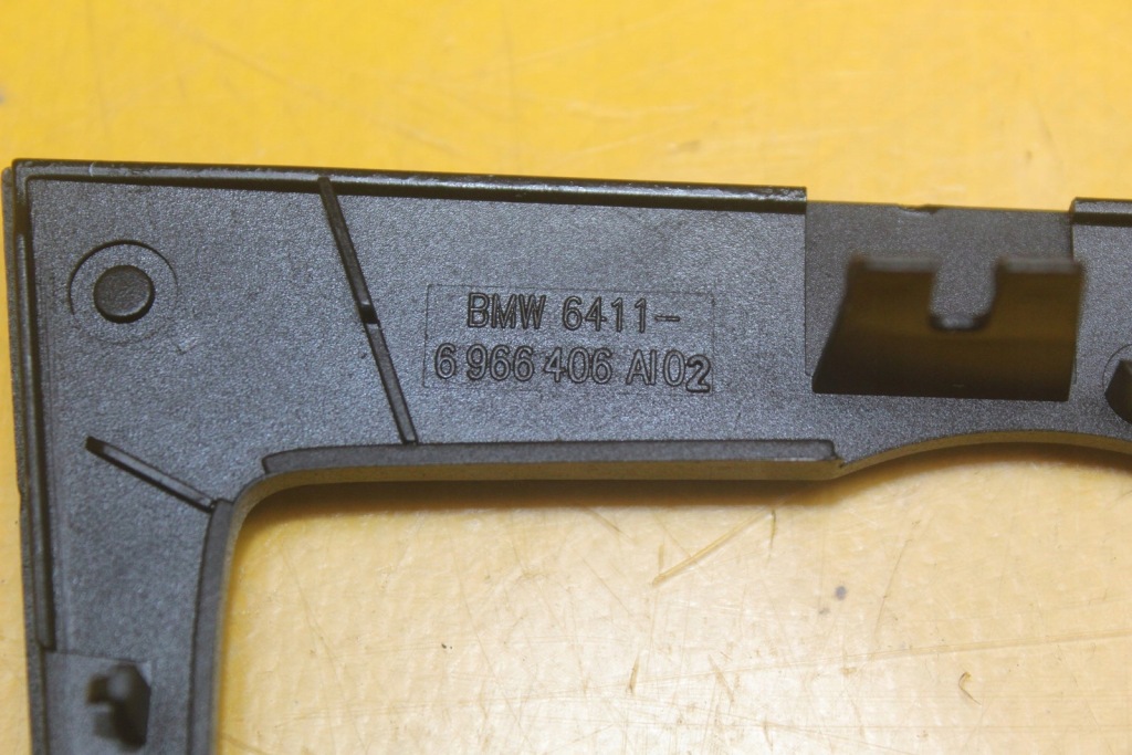 фото №9, Рамка панель обдув кондиціонера bmw e90 2.0 d 69664006