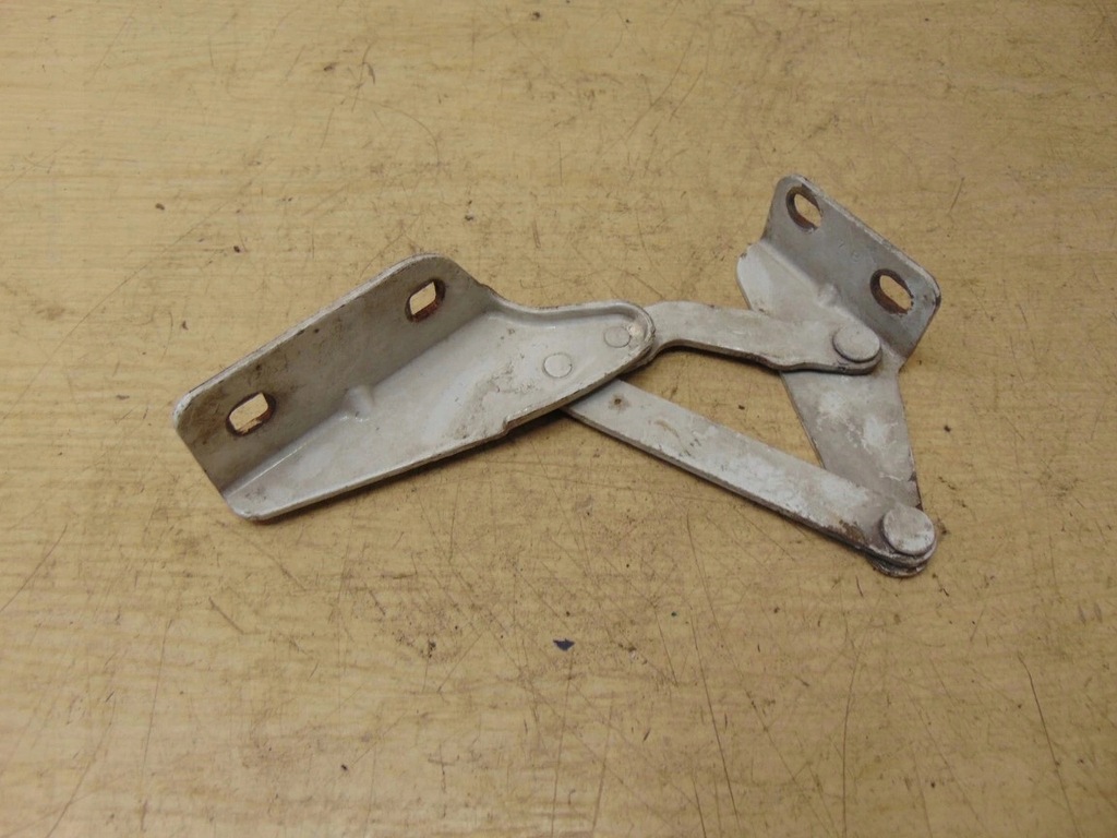 фото №1, Петля капот лівий mercedes sprinter 901 9017500351