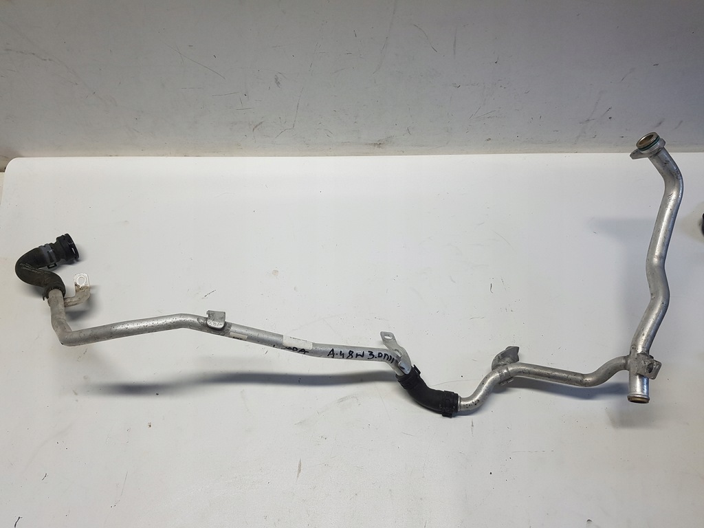 фото №1, Audi a4 b9 8w wąż трубка wody 8w0122449q