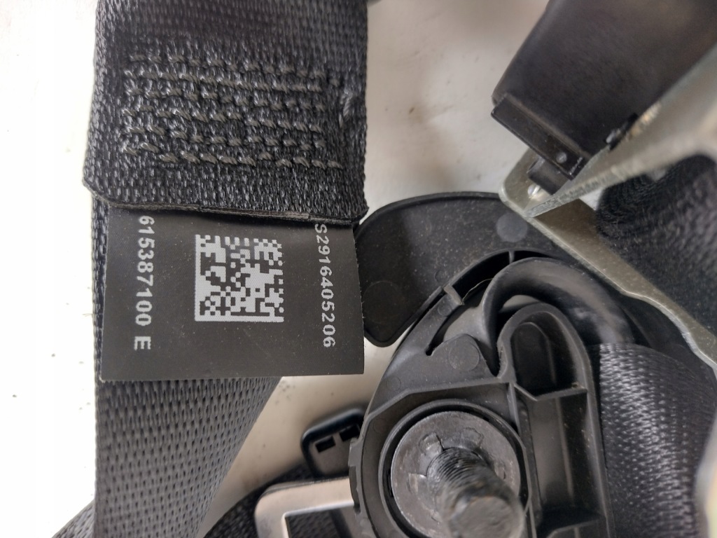 фото №4, Pas безпеки правий перед bmw f11 610126200b