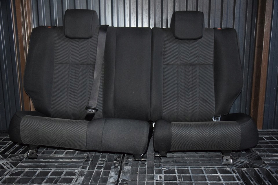 фото №1, Alfa romeo 147 lift заднє сидіння задня