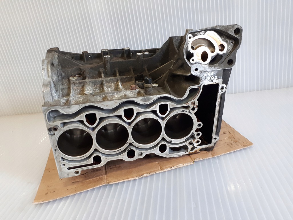 фото №8, Bmw e46 блок двигателя n42 n42b18ab 7516330 оригинальный номер