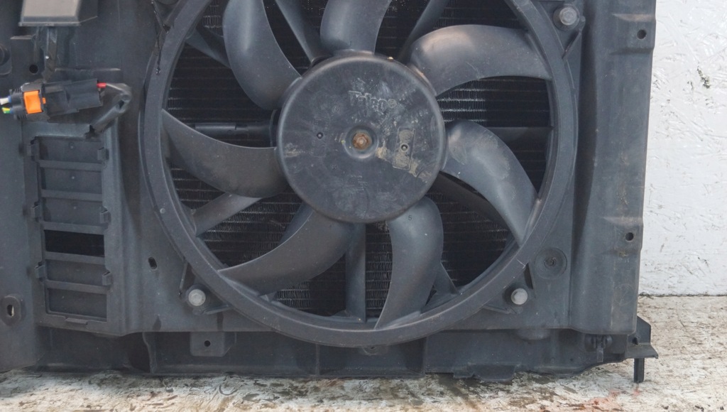 фото №5, Pas передний радиатор citroen ds4 1.6 hdi