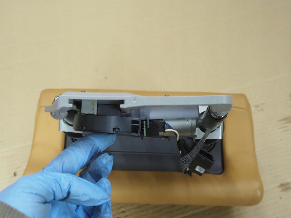 фото №7, Bmw e65 e66 підголівник сидіння комфорт задня правий електричний