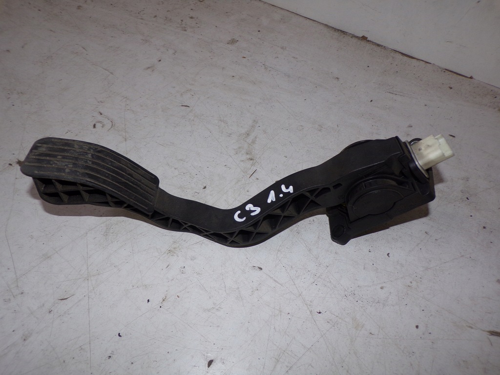 фото №1, Педаль газа потенциометр citroen c3 pluriel 1.4b