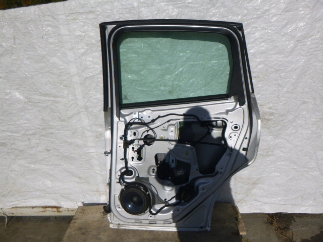 фото №9, Ford c-max mk2 mk2 lift двері лівий задня