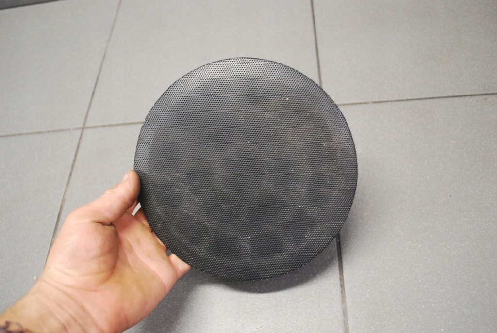 фото №1, Накладка динамика обычного полка audi a8 d2