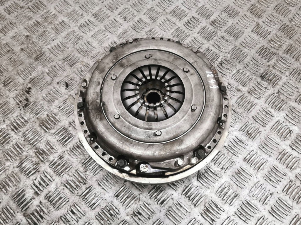 Land rover discovery sport 2015 комплект зчеплення Зі Шроту