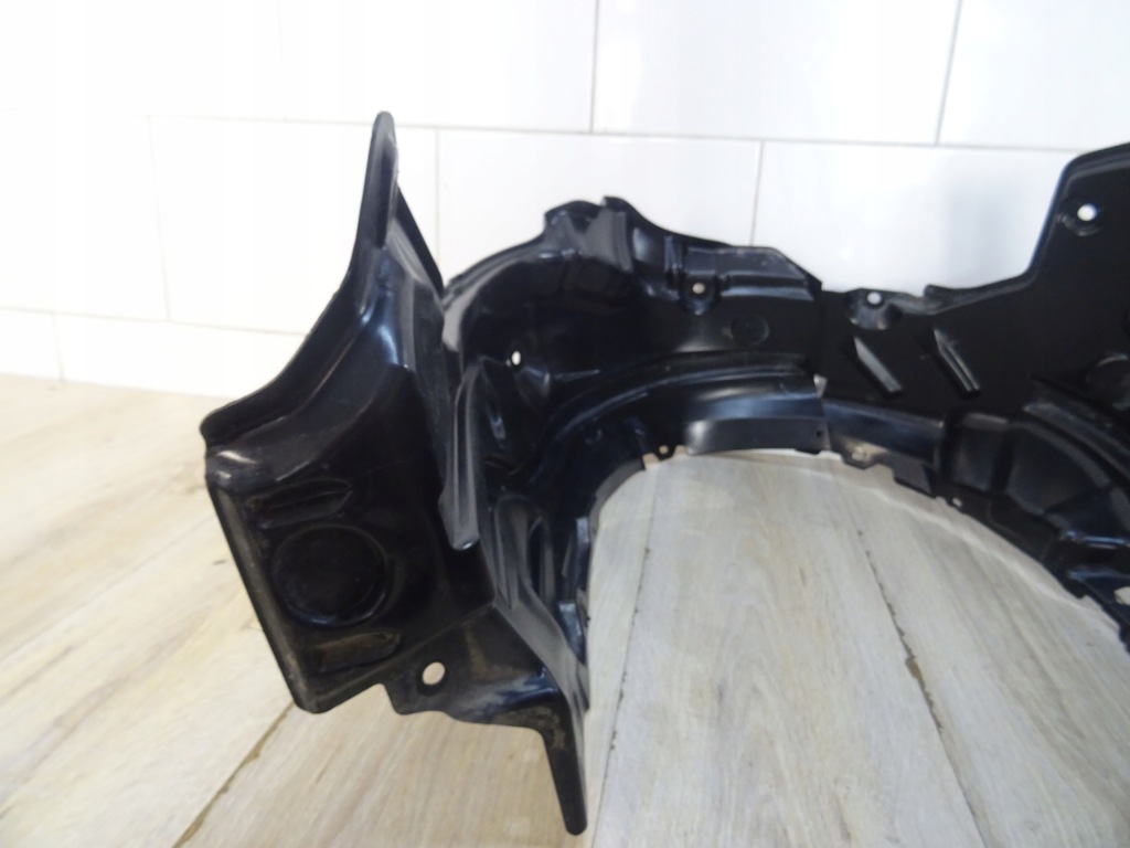 фото №10, Подкрылок левый перед toyota corolla e21 kombi hb 53876-02630 llu