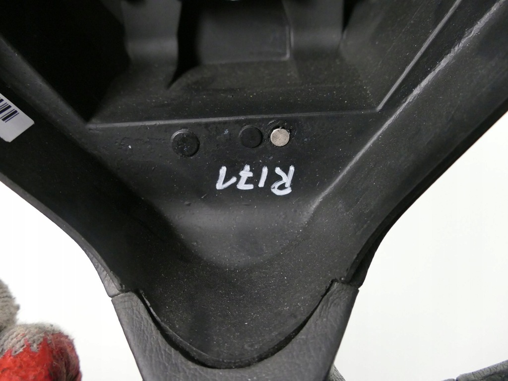 фото №16, Mercedes slk r171 повітропровід шкіряний a1714600103