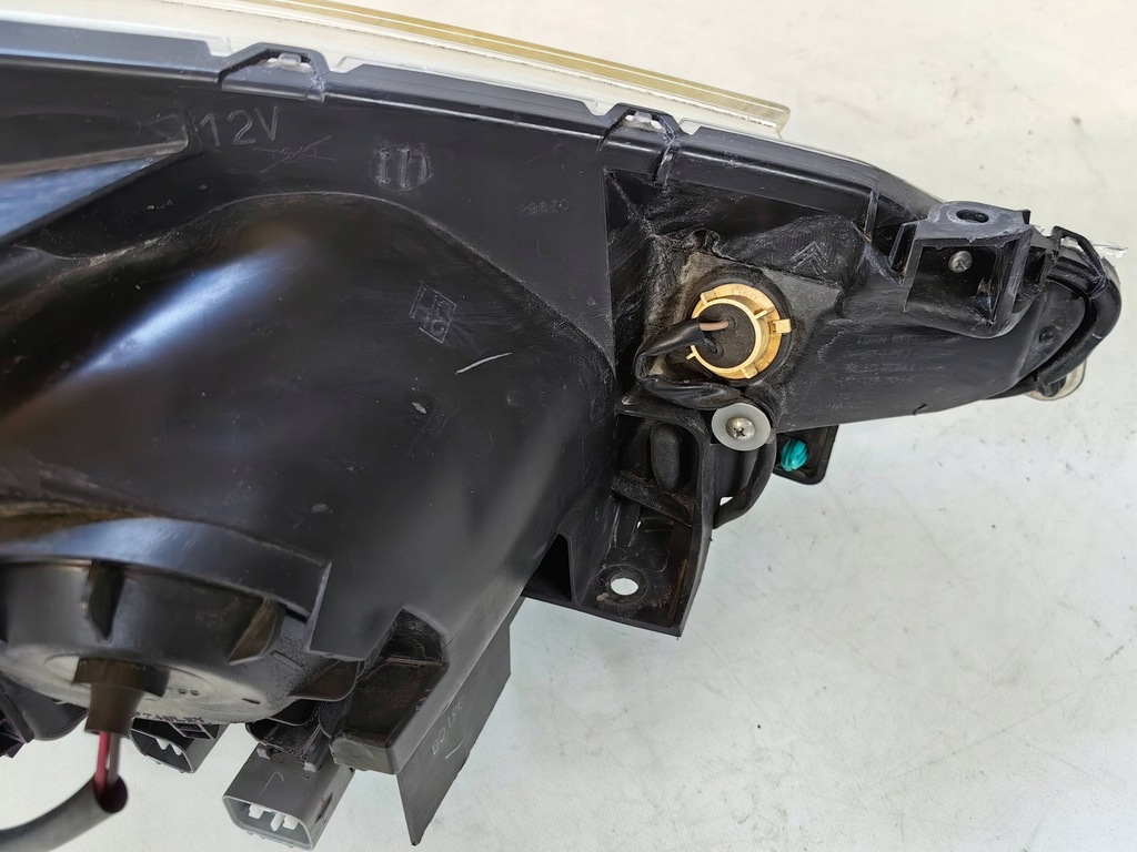 фото №9, Citroen c4 aircross - лампа ліва звичайна polecam