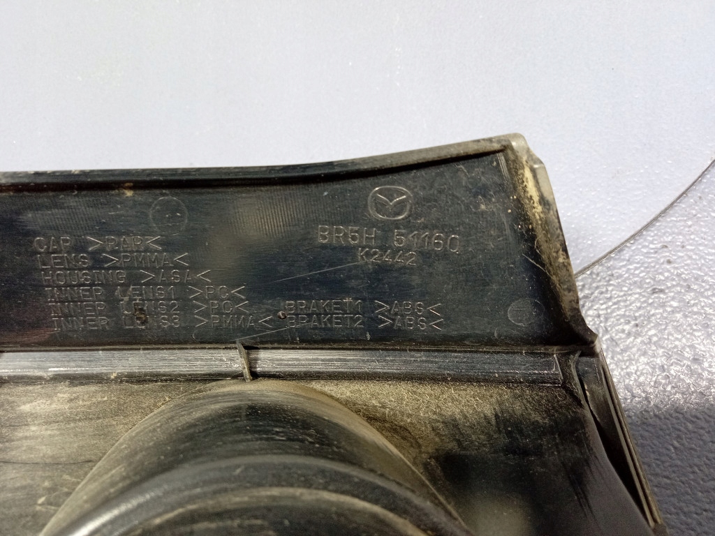 фото №9, Mazda 3 i bk lift sedan 06- лампа задня ліва зовнішня p6340