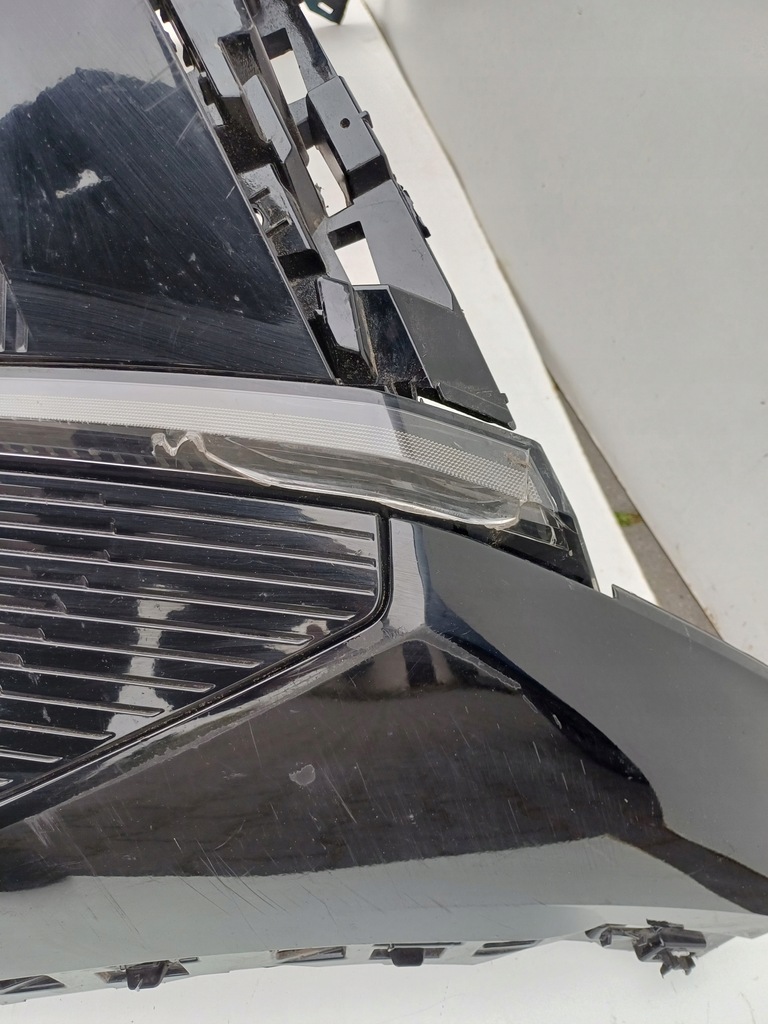 фото №8, Peugeot 408 решётка радиатора бампер перед передний решётка накладка-спойлер