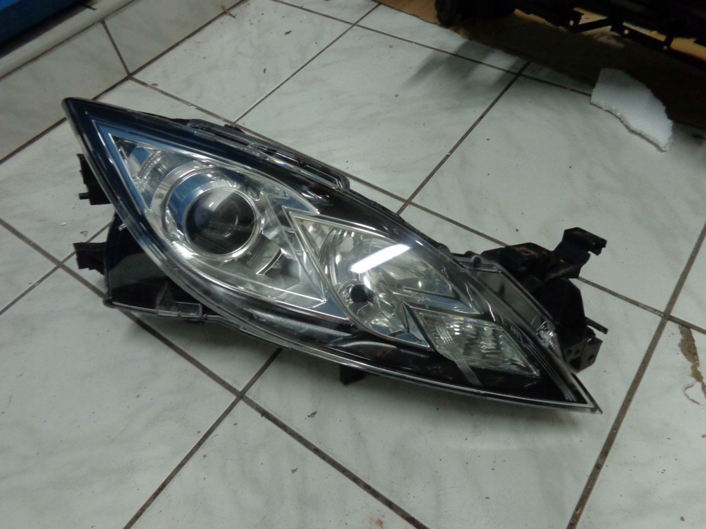 фото №1, Mazda 6 gh 2010-2012 лампа права звичайна eu lift