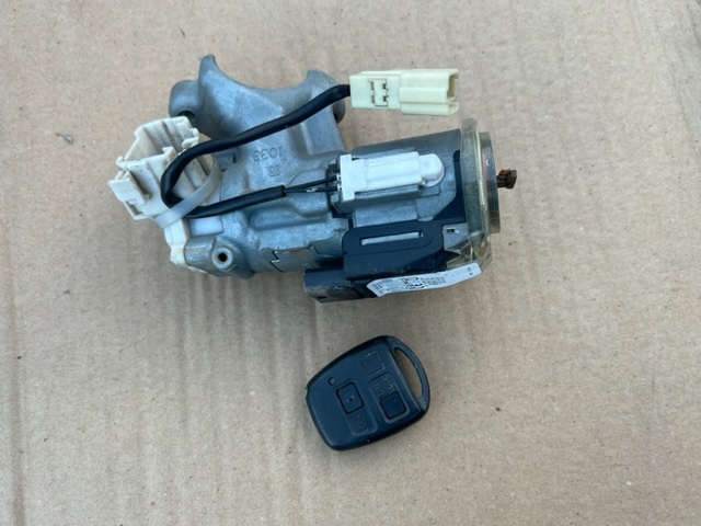 фото №1, Замок зажигания ключ комплект previa ii