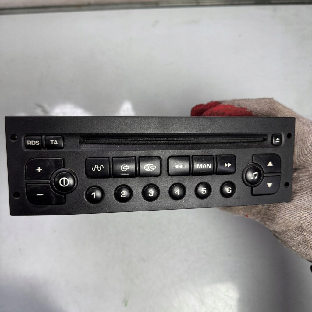 фото №1, Peugeot 307 2004 панель / радіопрогравач cd/dvd/gps