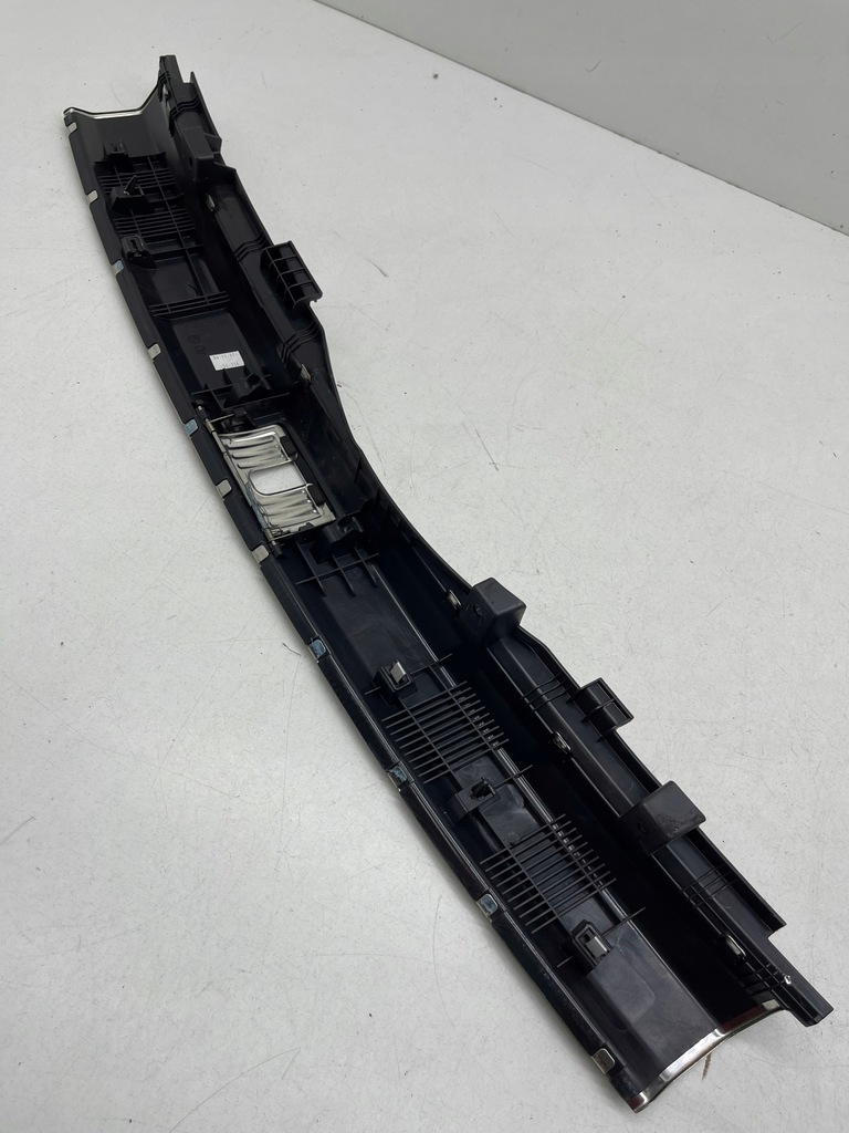 фото №13, Audi a6 c7 avant защита накладка край порог багажника