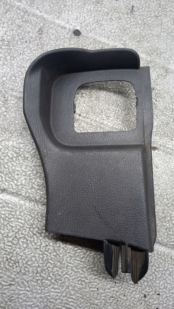 фото №1, Заглушка порог левая volvo xc90