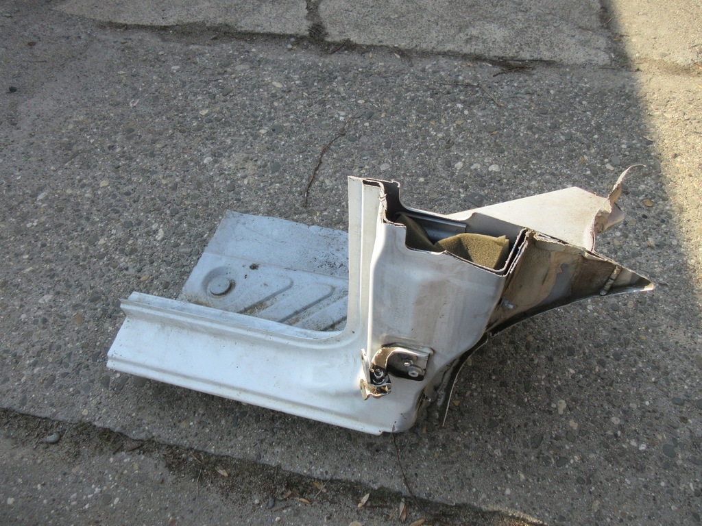 фото №1, Dacia dokker 18r поріг правий