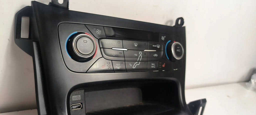 фото №6, Рамка радіо панель радіо ford focus mk3 f1et-18k811-hd