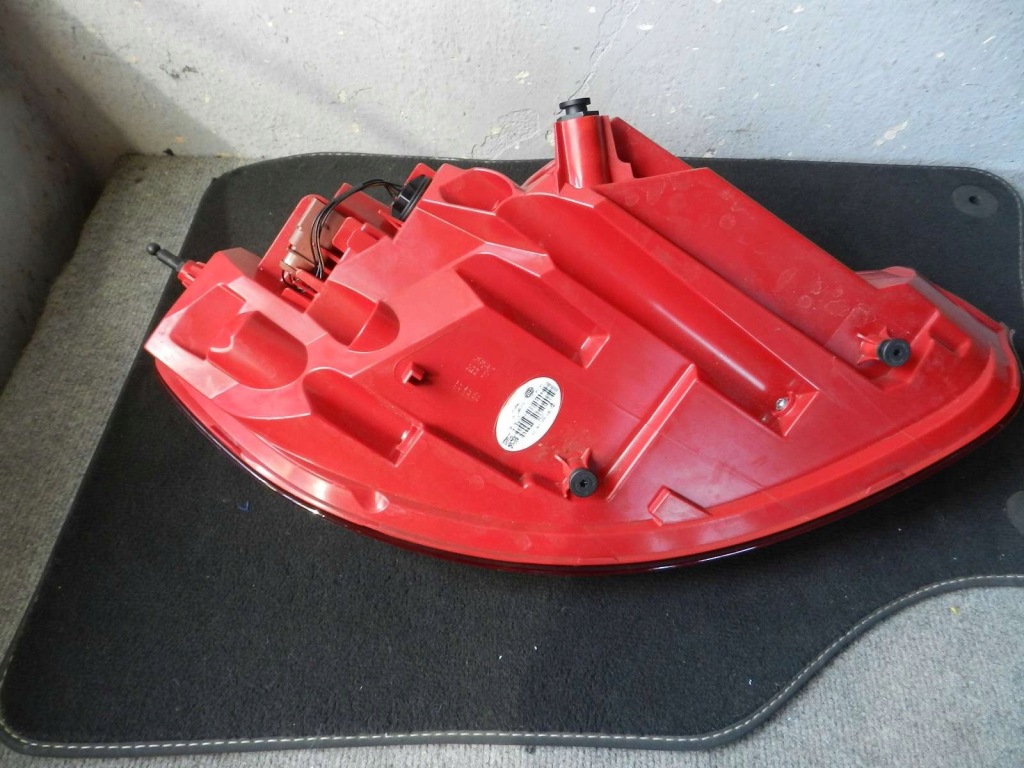 Купити Porsche boxter 981 12-16 фара led задній правий сторона 98163114213